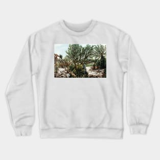 FISH EYE VIEW OF AN ENGLISH GARDEN Crewneck Sweatshirt